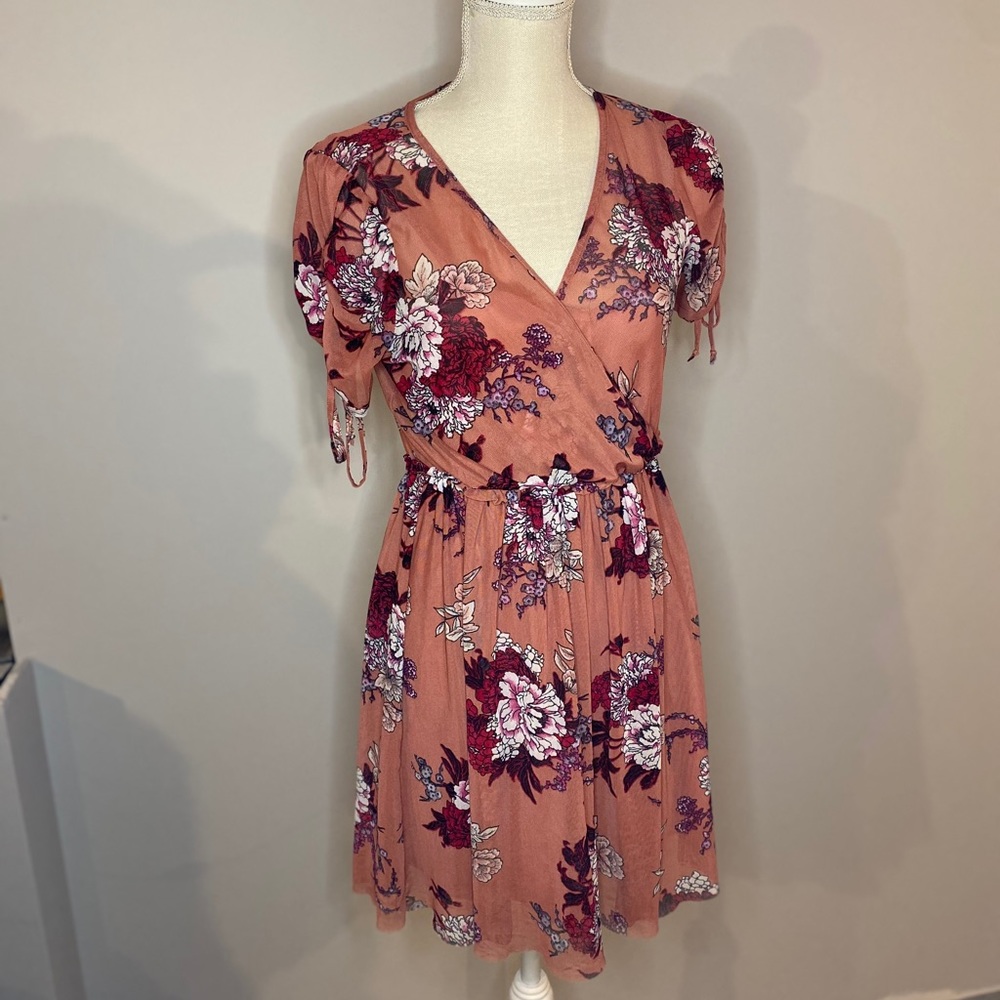 🌺 (2/$10) Blue Rain Detailed Floral Dress